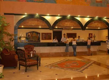 Larissa Sultan 4* Camyuva